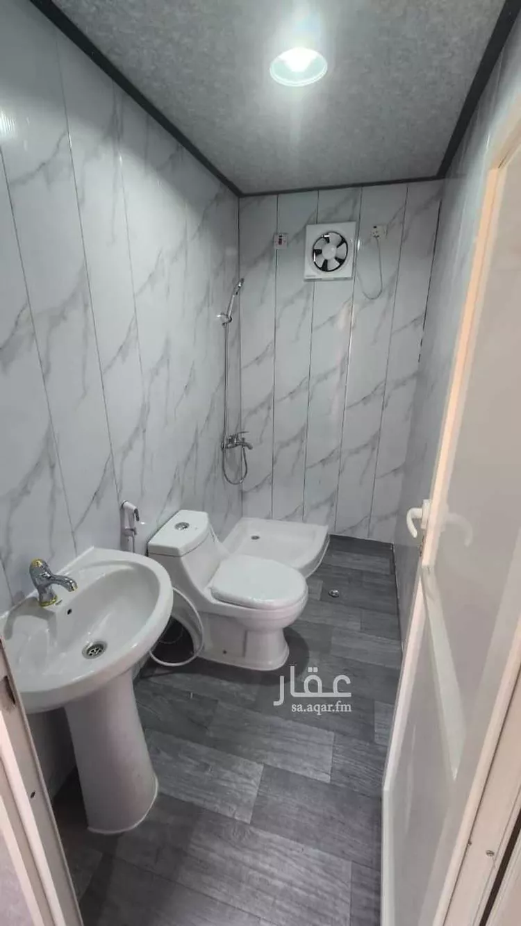 عمارة للإيجار في شارع حمزة بن عبدالمطلب, حي الزهرة, مدينة الرياض, منطقة الرياض صورة 3