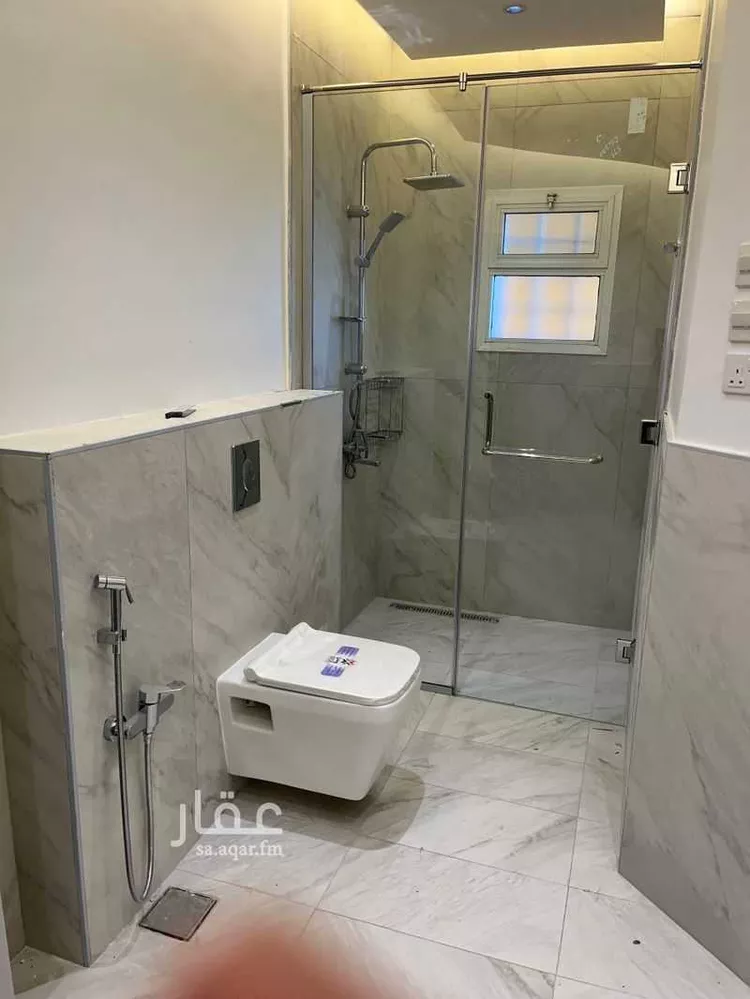 فيلا للإيجار في حي ، شارع صدقة الاوسي ، حي المعذر الشمالي ، الرياض ، منطقة الرياض صورة 2