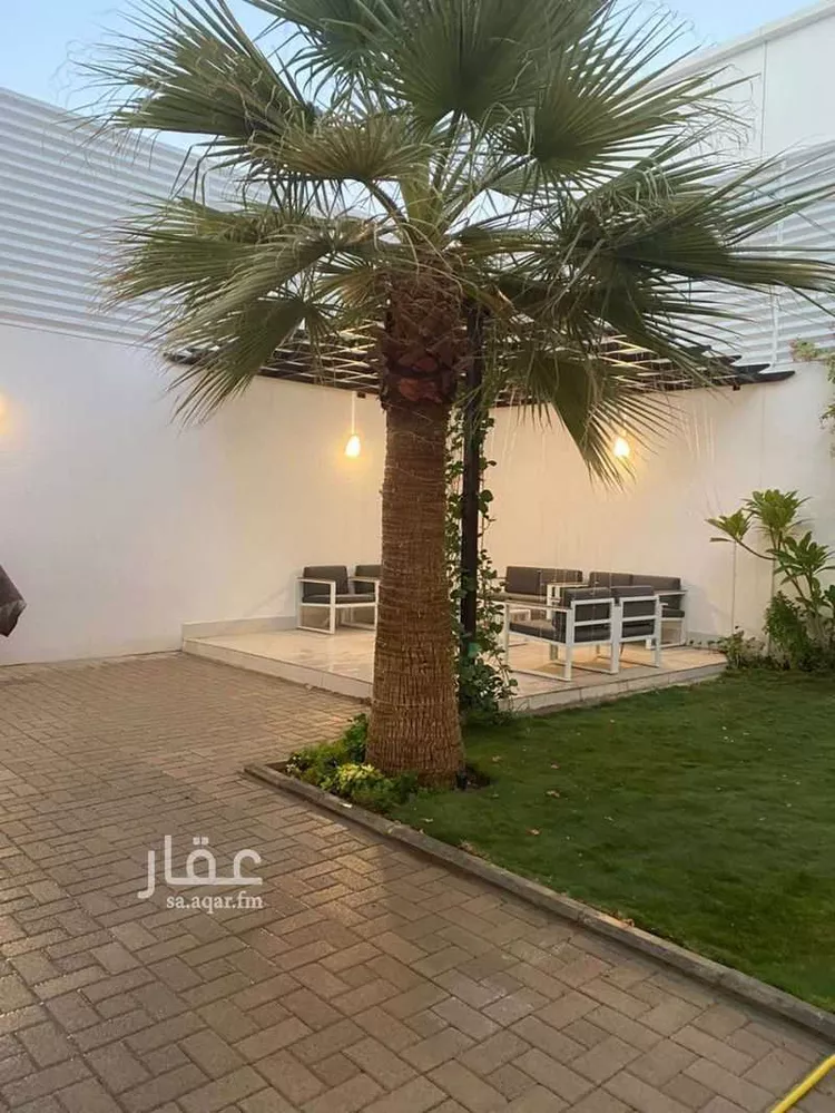 فيلا للبيع في شارع محمد بن عيسى المذجحي ، حي الرمال ، الرياض ، منطقة الرياض