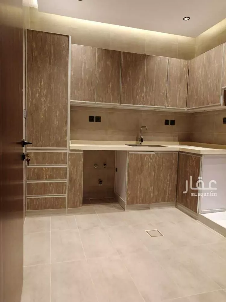شقة للبيع في شارع الصباغ, حي الروضة, مدينة جدة, منطقة مكة المكرمة صورة 2