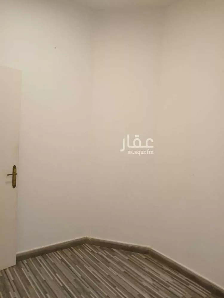 شقة للإيجار في شارع ابي سفيان بن حرب, حي مغرزات, مدينة الرياض, منطقة الرياض صورة 4