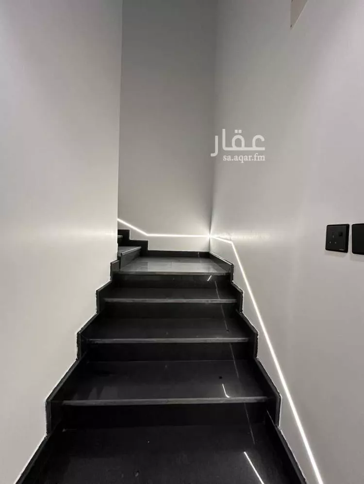 فيلا للبيع في شارع الصموت ، حي العقيق ، ابها ، منطقة عسير صورة 4