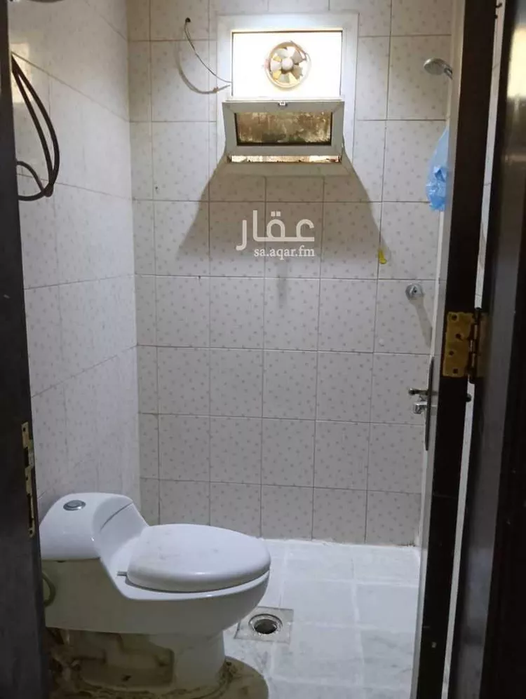 شقة للإيجار في شارع ابن تيمية, حي بدر, مدينة الرياض, منطقة الرياض 13