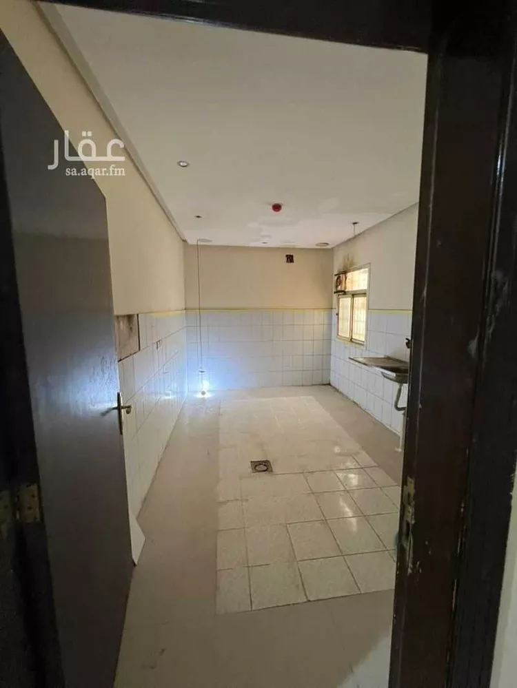 شقة للإيجار في شارع ابن تيمية, حي بدر, مدينة الرياض, منطقة الرياض صورة 3