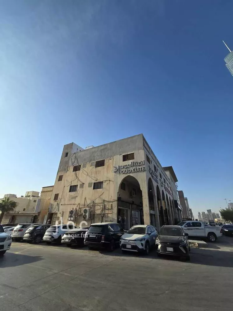 مكتب تجاري للإيجار في شارع طريق الملك فهد الفرعي, حي العقيق, مدينة الرياض, منطقة الرياض صورة 2