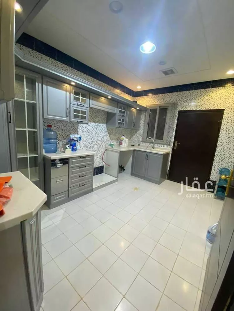 Floor for Rent in Riyadh Dhahrat Laban صورة 4