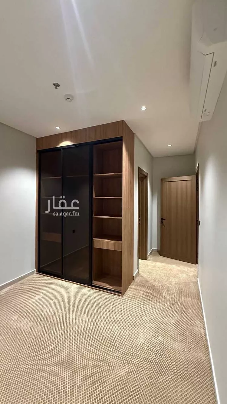 شقة للبيع في شارع الفوانيس, حي عرقة, مدينة الرياض, منطقة الرياض صورة 2
