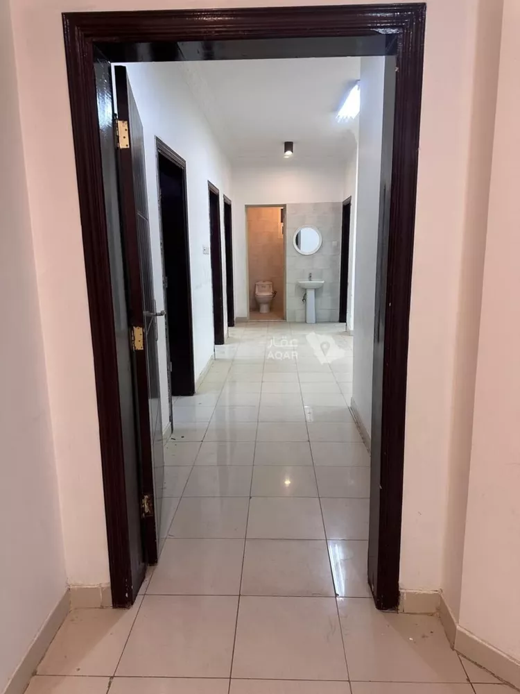شقة للإيجار في شارع البحر الميت, حي إشبيلية, مدينة الرياض, منطقة الرياض 4