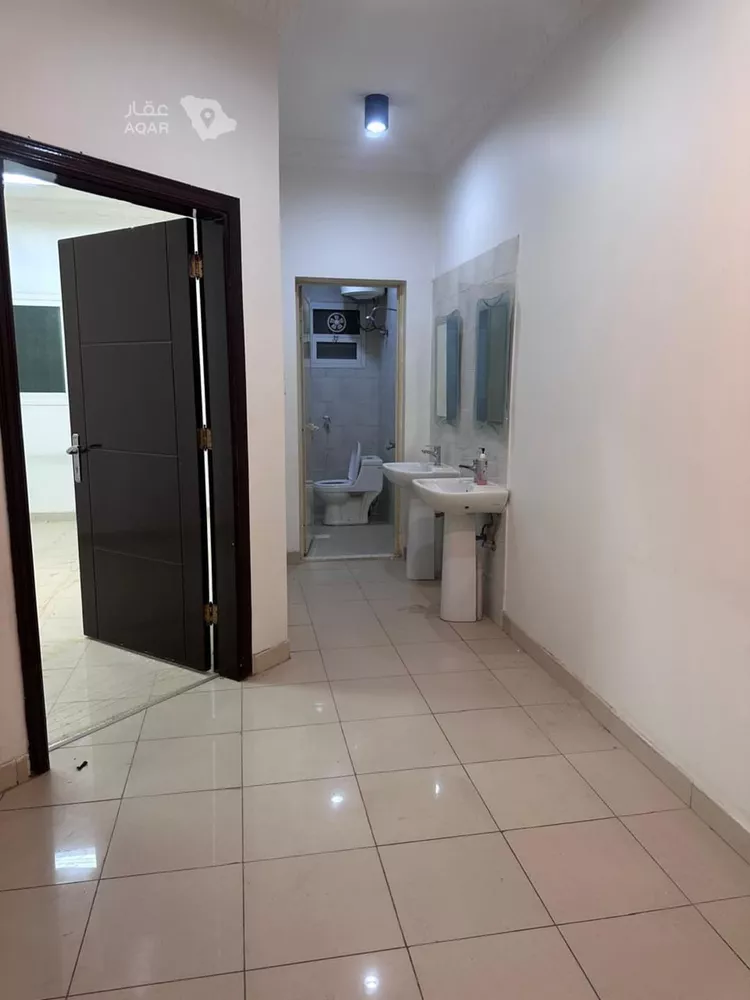 شقة للإيجار في شارع البحر الميت, حي إشبيلية, مدينة الرياض, منطقة الرياض 3