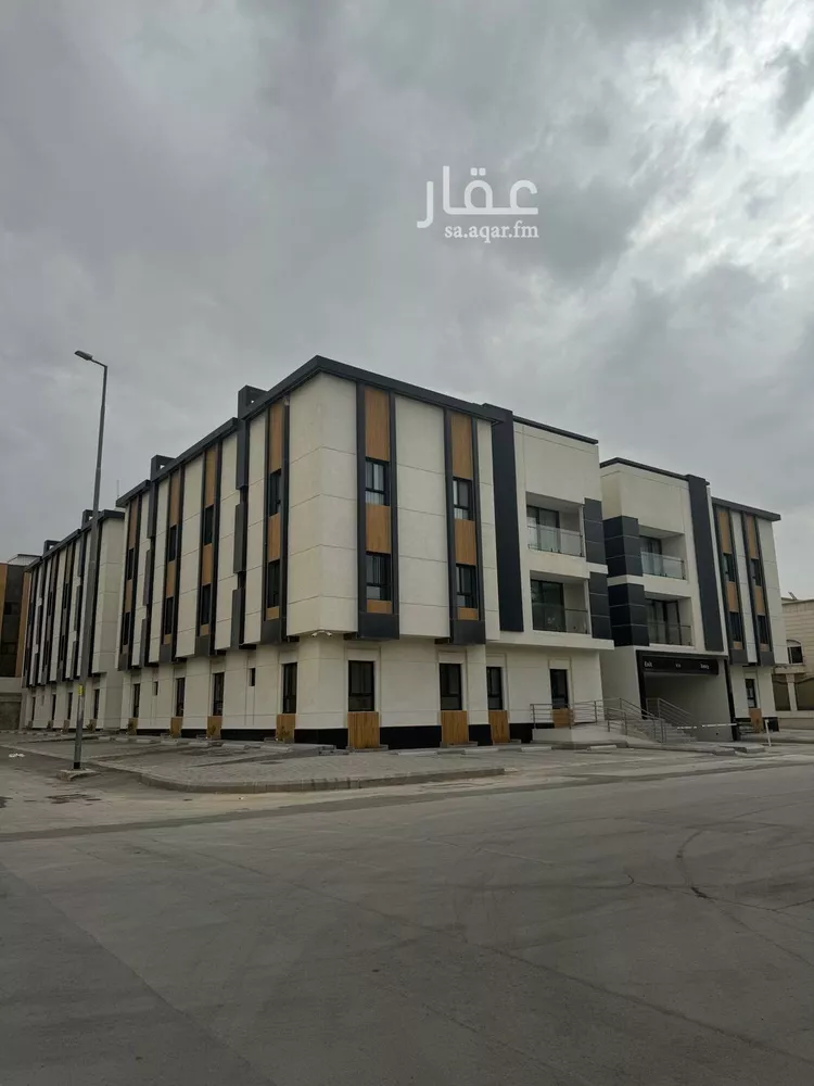 شقة للبيع في شارع ابن الكعكي, حي الضباط, مدينة الرياض, منطقة الرياض صورة 2