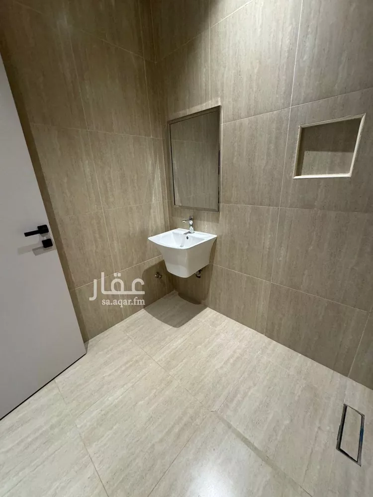Floor for Rent in Riyadh Al Munsiyah صورة 2