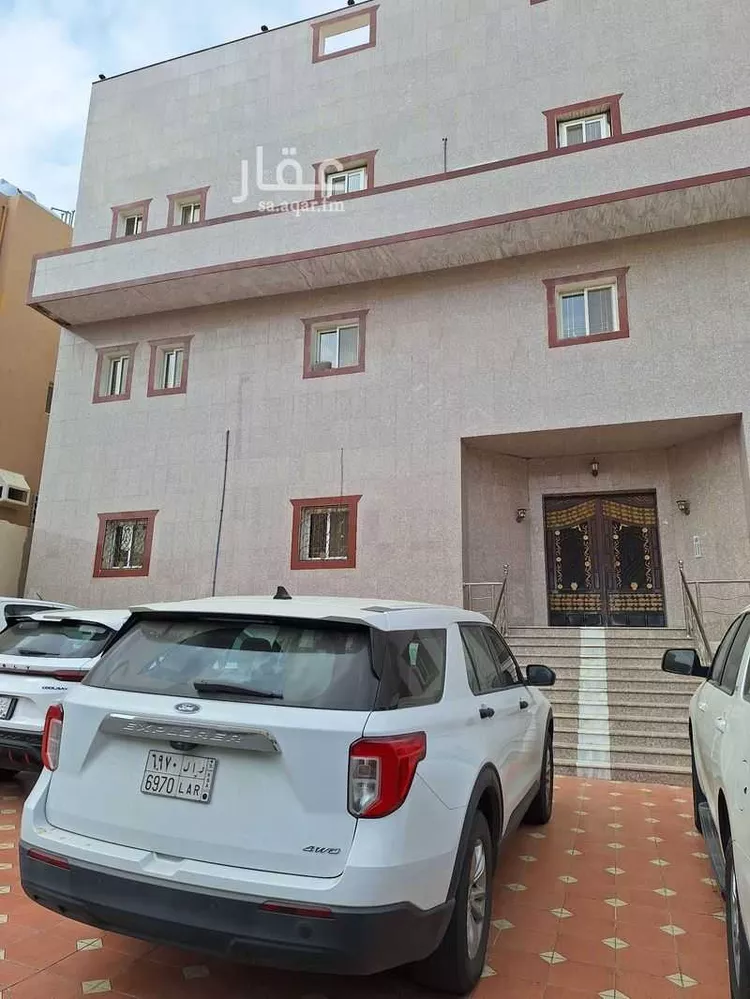 عمارة للبيع في شارع محمد صالح امام ، حي العوالي ، مكة ، منطقة مكة المكرمة