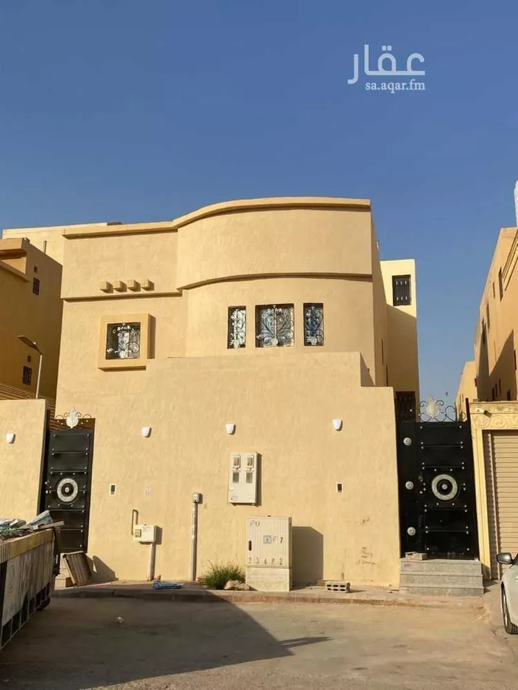 فيلا للبيع في شارع ابن المنذر ، حي عكاظ ، الرياض ، منطقة الرياض صورة 2