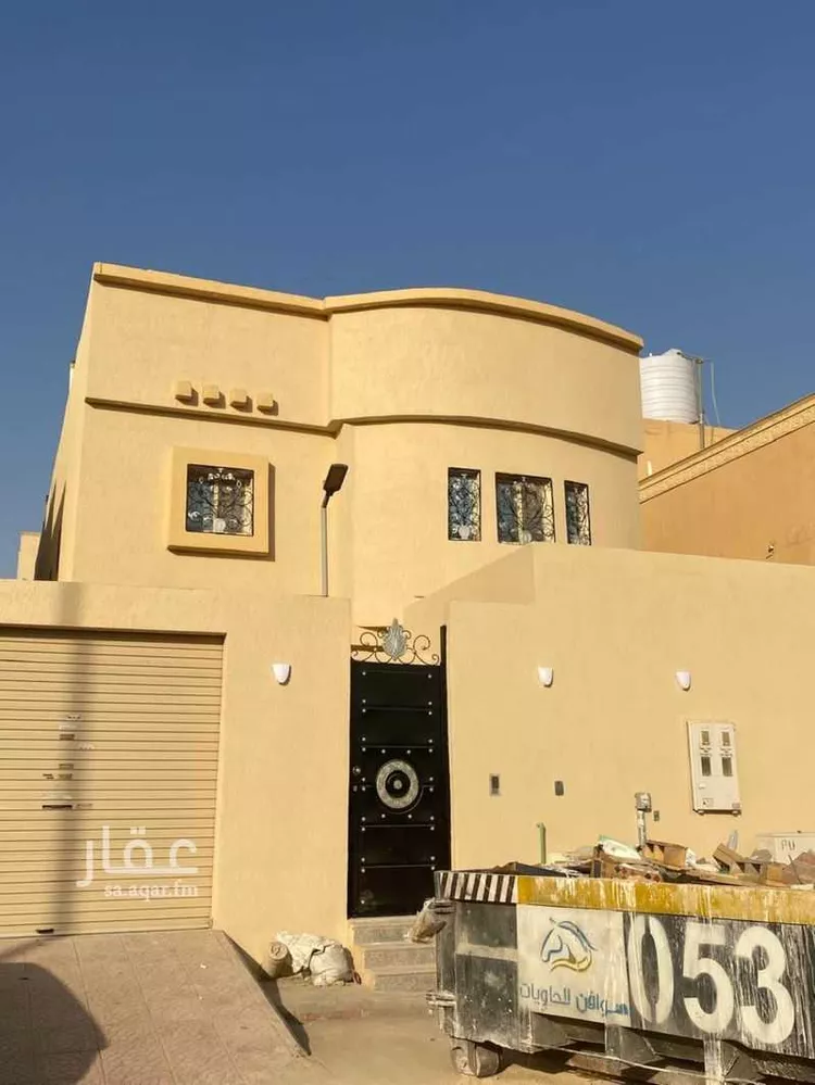 فيلا للبيع في شارع ابن المنذر ، حي عكاظ ، الرياض ، منطقة الرياض