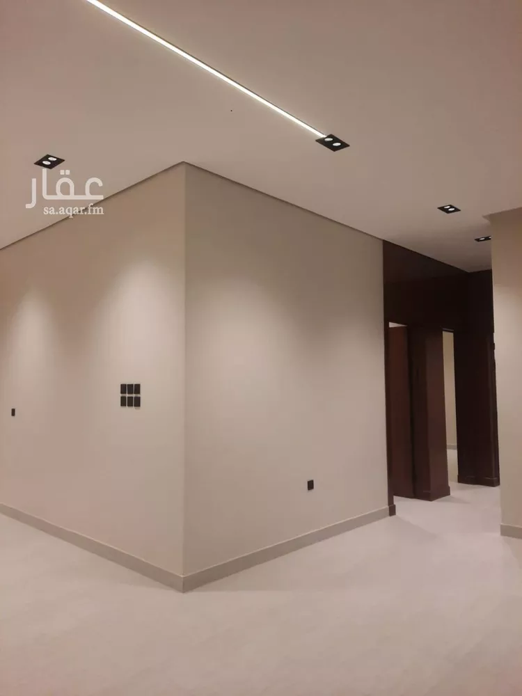 دور للبيع في شارع رقم 385, حي المونسية, مدينة الرياض, منطقة الرياض صورة 5