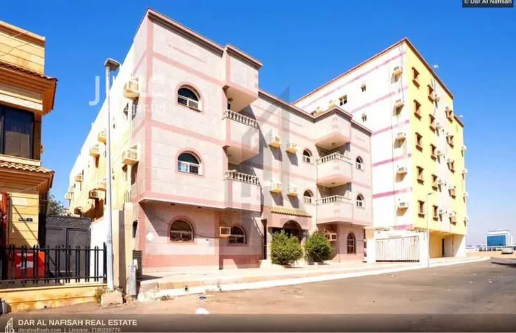 عمارة للبيع في شارع أبو اسحاق البغدادي, حي الربوة, مدينة جدة, منطقة مكة المكرمة 6