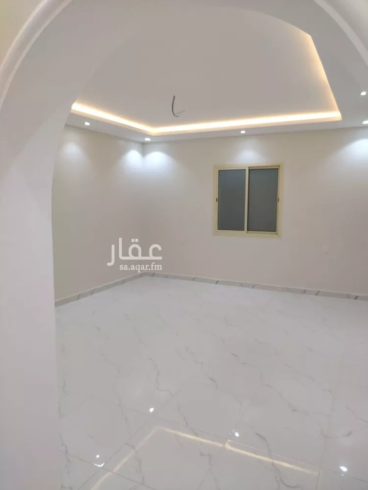 شقة للبيع في شارع نافع بن ثابت بن الزبير, حي الملك فهد, مدينة المدينه المنوره, منطقة المدينة المنورة