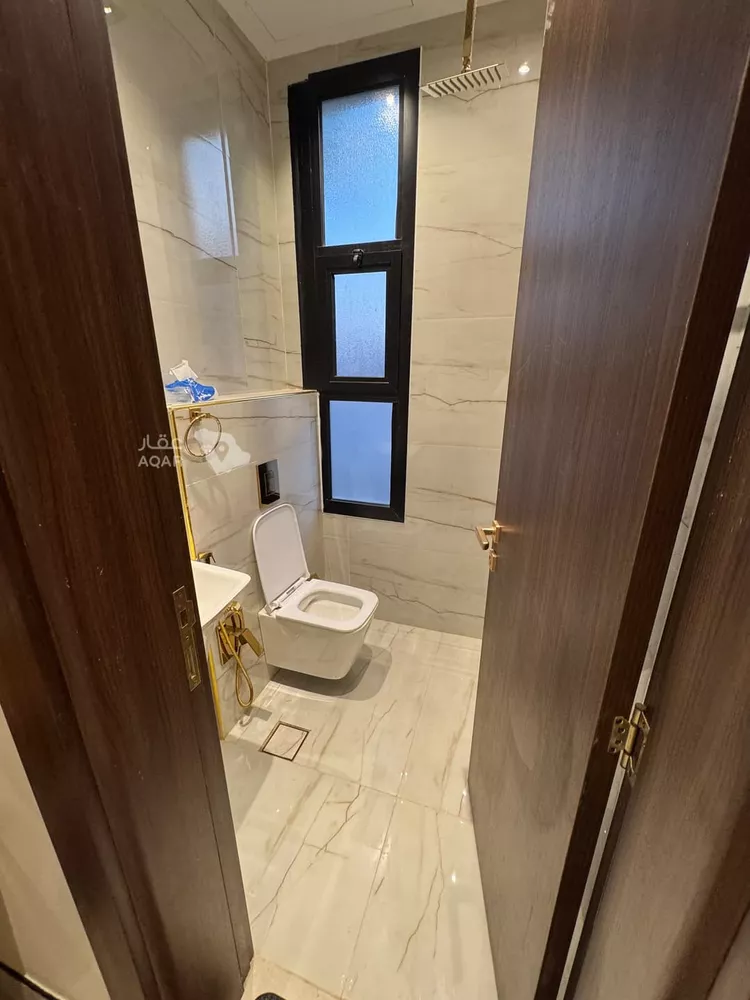شقة للإيجار في شارع عمير بن سنان بن عرفطة, حي المهدية, مدينة الرياض, منطقة الرياض 11