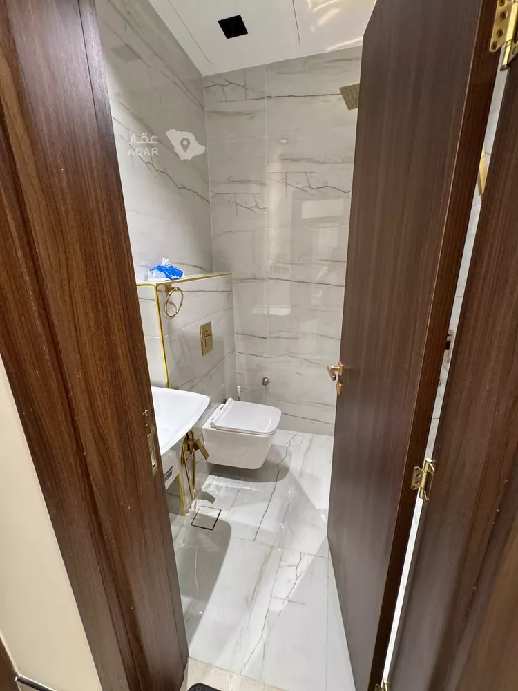 شقة للإيجار في شارع عمير بن سنان بن عرفطة, حي المهدية, مدينة الرياض, منطقة الرياض 9