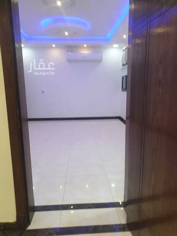 شقة للإيجار في شارع ابن المغيرة بن حزم ، ضاحية الملك فهد ، الدمام ، الدمام صورة 4