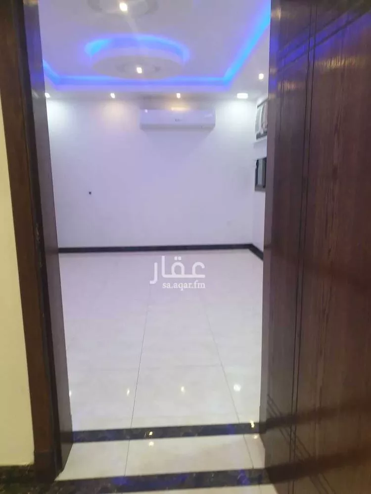 عمارة للإيجار في شارع ابن المغيرة بن حزم, حي ضاحية الملك فهد, مدينة الدمام, المنطقة الشرقية صورة 2