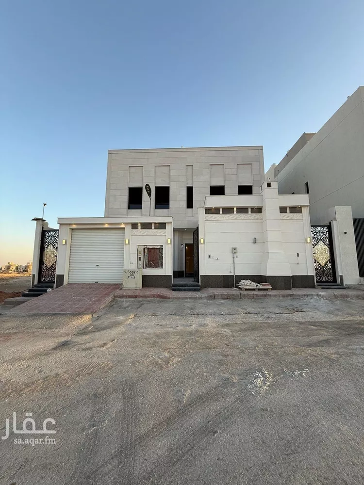 فيلا للبيع في شارع إبراهيم بن عبدالله آل حسين, حي ظهرة لبن, مدينة الرياض, منطقة الرياض صورة 2