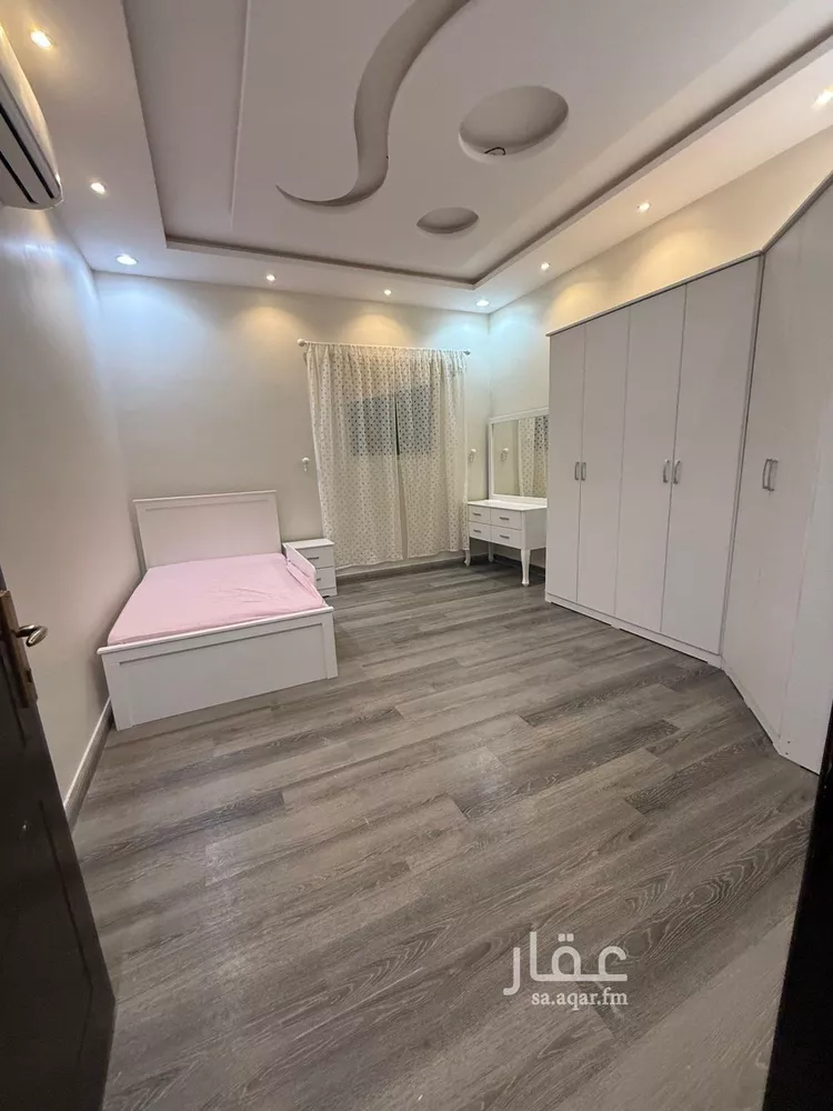 فيلا للبيع في شارع إبراهيم بن عبدالله آل حسين, حي ظهرة لبن, مدينة الرياض, منطقة الرياض صورة 3