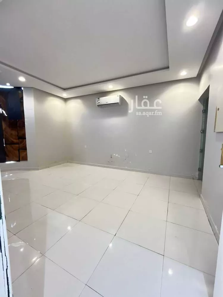 استراحة للإيجار في شارع صندّل بن عبدالله, حي الرمال, مدينة الرياض, منطقة الرياض