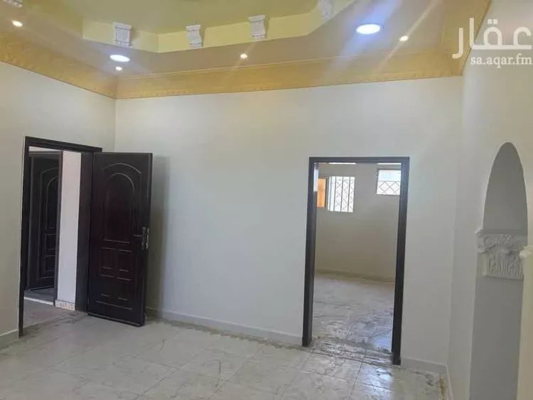 شقة للإيجار في شارع شارع احمد بن حنبل, حي العزيزية, مدينة الخفجي, المنطقة الشرقية صورة 4