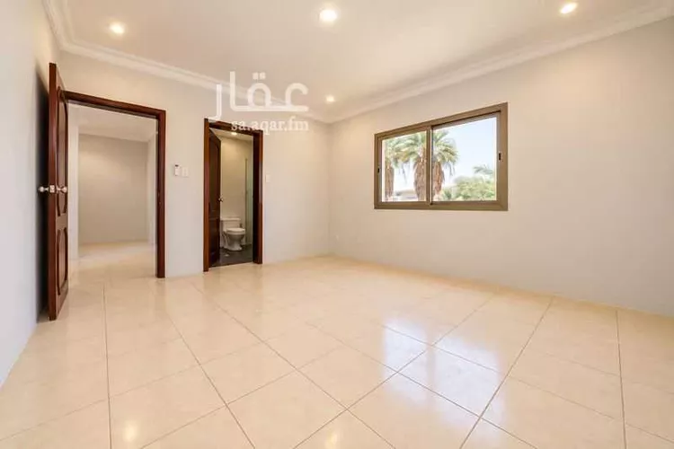 فيلا للإيجار في شارع بلال ابن رباح, حي الدوحة الجنوبية, مدينة الظهران, المنطقة الشرقية صورة 5