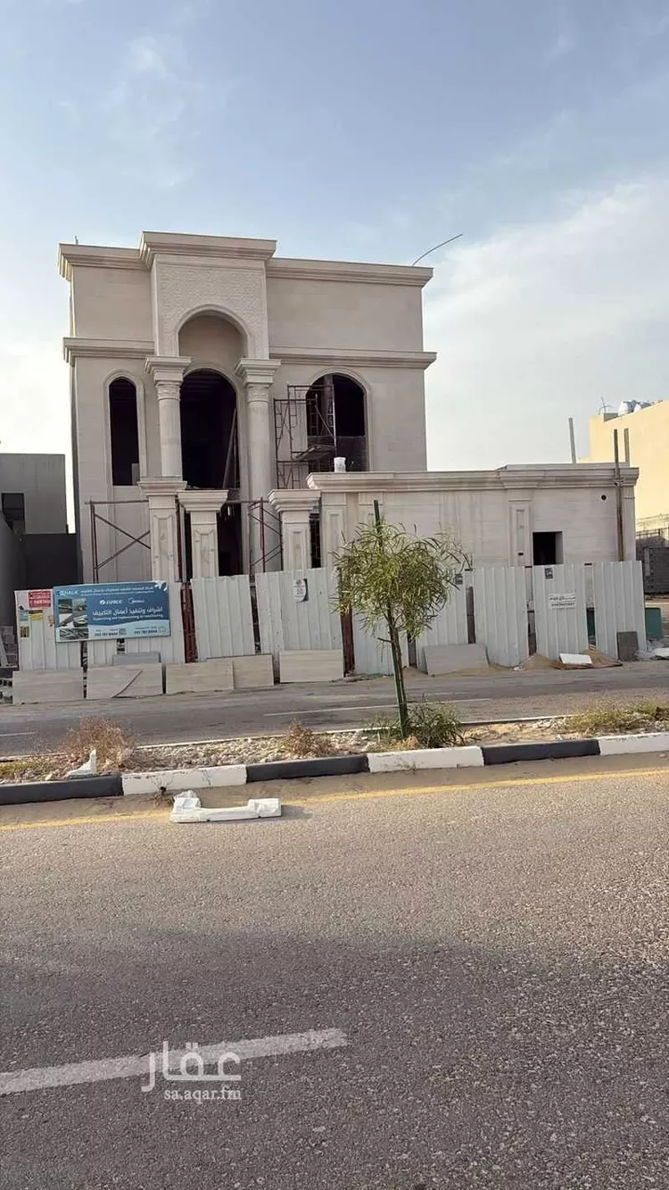 فيلا للبيع في شارع النهضة, حي الشعلة, مدينة الدمام, المنطقة الشرقية