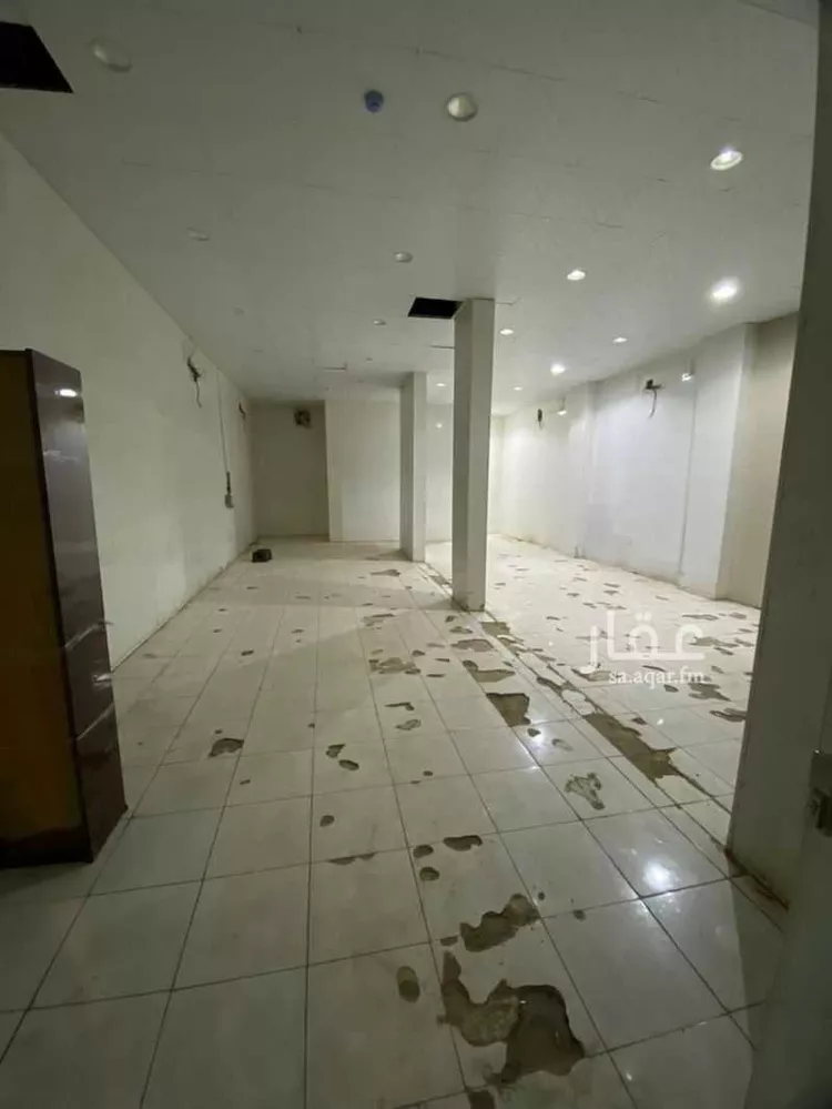 محل للإيجار في شارع عبدالله باروم, حي القيروان, مدينة الرياض, منطقة الرياض