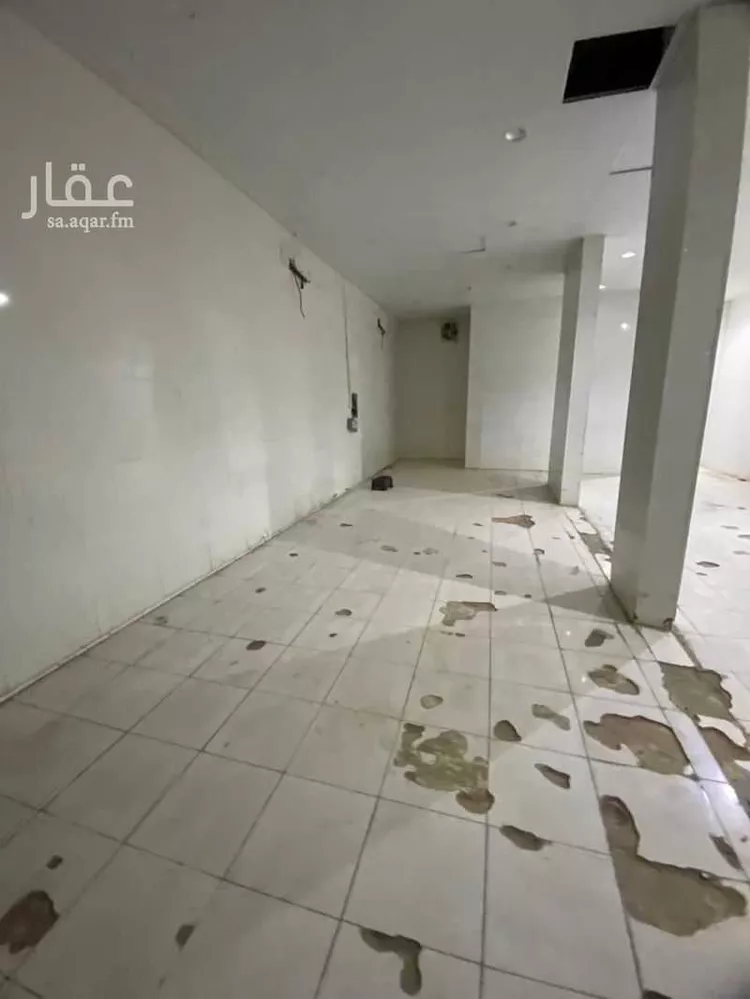 محل للإيجار في شارع عبدالله باروم, حي القيروان, مدينة الرياض, منطقة الرياض صورة 3