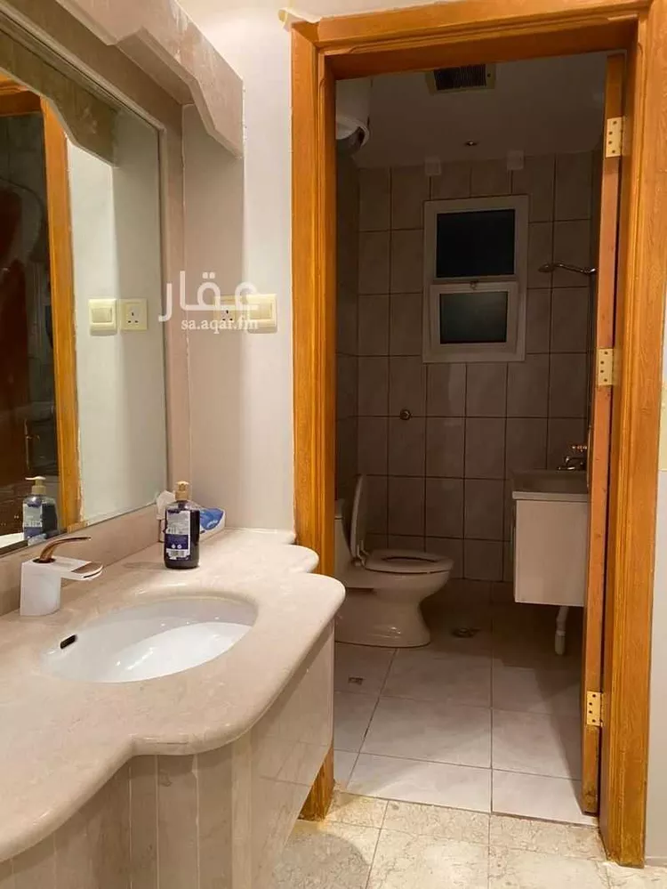 دور للإيجار في شارع عوف بن عبدالرحمن, حي المروج, مدينة الرياض, منطقة الرياض صورة 5