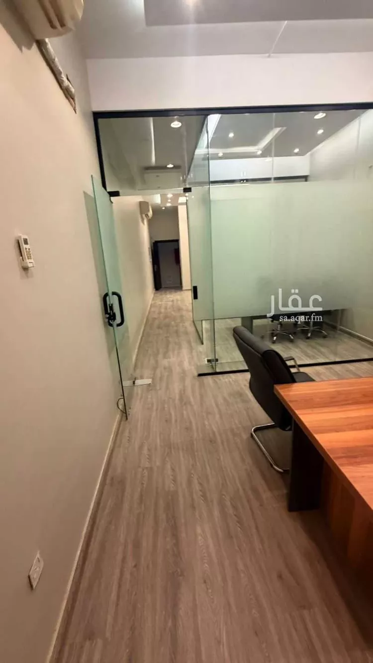 مكتب تجاري للإيجار في شارع إبراهيم بن محمد الزمزمي, حي القيروان, مدينة الرياض, منطقة الرياض 13