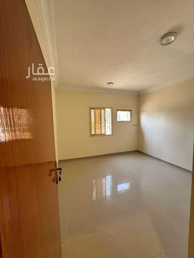 شقة للإيجار في شارع عباس مالكي ، حي الجسر ، الخبر ، الخبر صورة 2