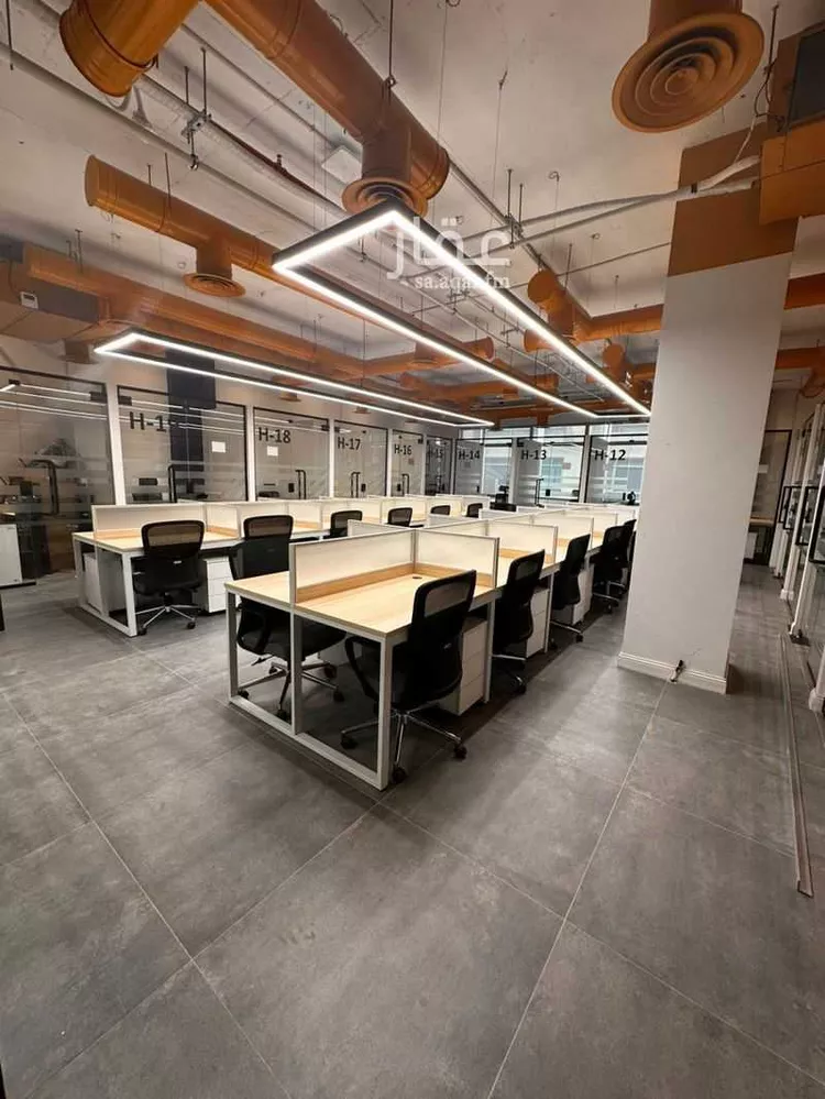 مكتب تجاري للإيجار في شارع الملك عبدالعزيز ابن عبدالرحمن سعود الفرعي, حي العارض, مدينة الرياض, منطقة الرياض صورة 2