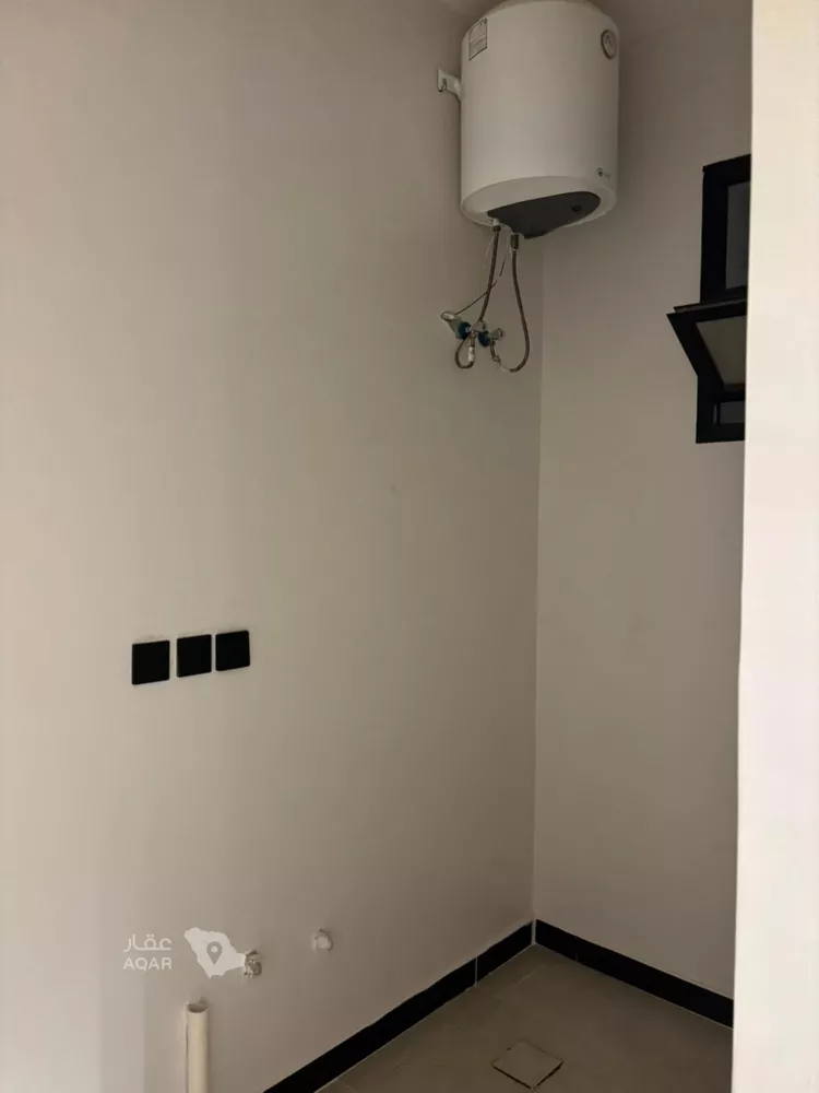 Floor for Rent in Riyadh As Saadah 13