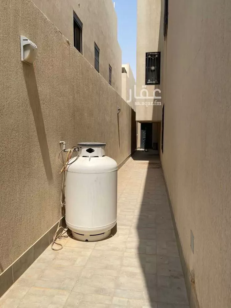 Villa for Sale in Riyadh Al Yasmin 7