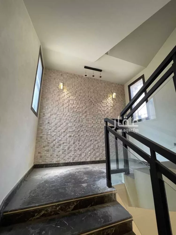 Villa for Sale in Riyadh Al Yasmin 18