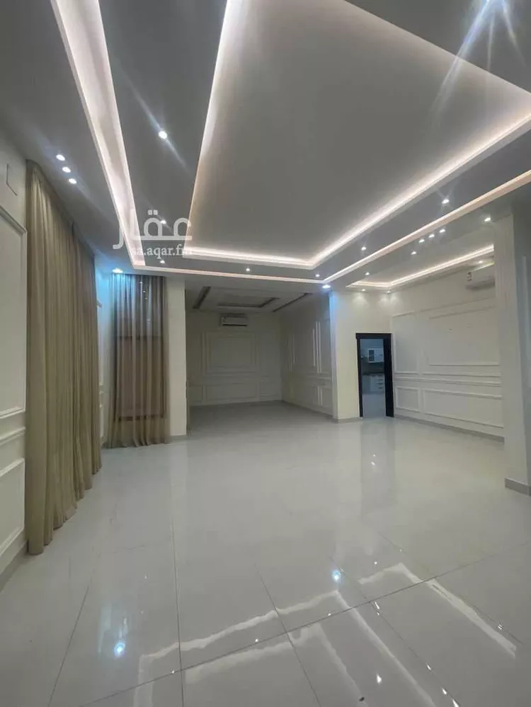فيلا للإيجار في شارع رقم 233, حي الملقا, مدينة الرياض, منطقة الرياض 14