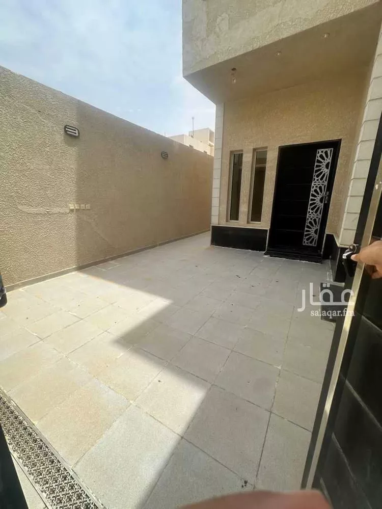 فيلا للإيجار في شارع زينب بنت أبي سلمة, حي الرمال, مدينة الرياض, منطقة الرياض صورة 2