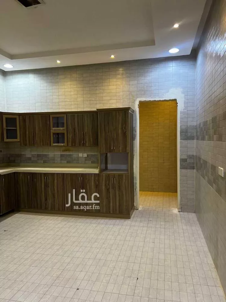 فيلا للإيجار في شارع أبي الفرج المبارك, حي العارض, مدينة الرياض, منطقة الرياض 7