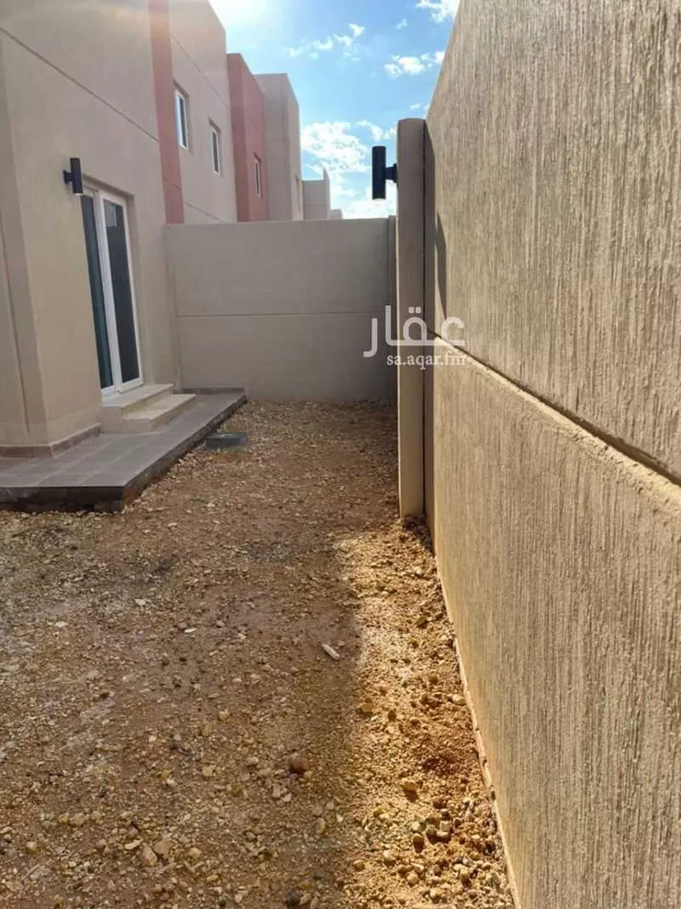 فيلا للبيع في شارع أبي الفضل الخيمي, حي مطار الملك خالد الدولي, مدينة الرياض, منطقة الرياض صورة 5