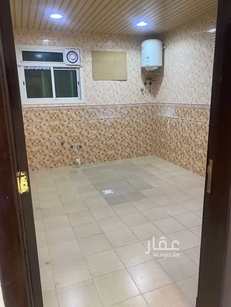 دور للبيع في شارع فهد بن معمر, حي طويق, مدينة الرياض, منطقة الرياض 8