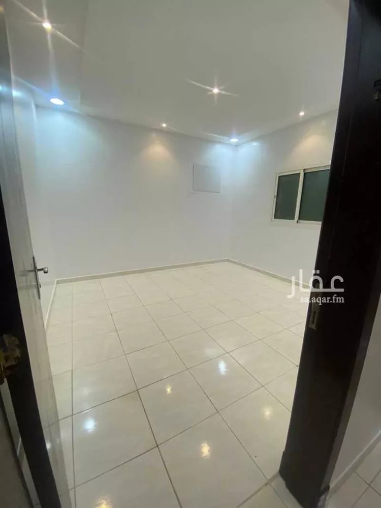 دور للبيع في شارع فهد بن معمر, حي طويق, مدينة الرياض, منطقة الرياض 6
