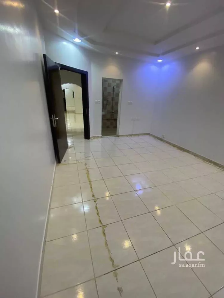 دور للبيع في شارع فهد بن معمر, حي طويق, مدينة الرياض, منطقة الرياض 17