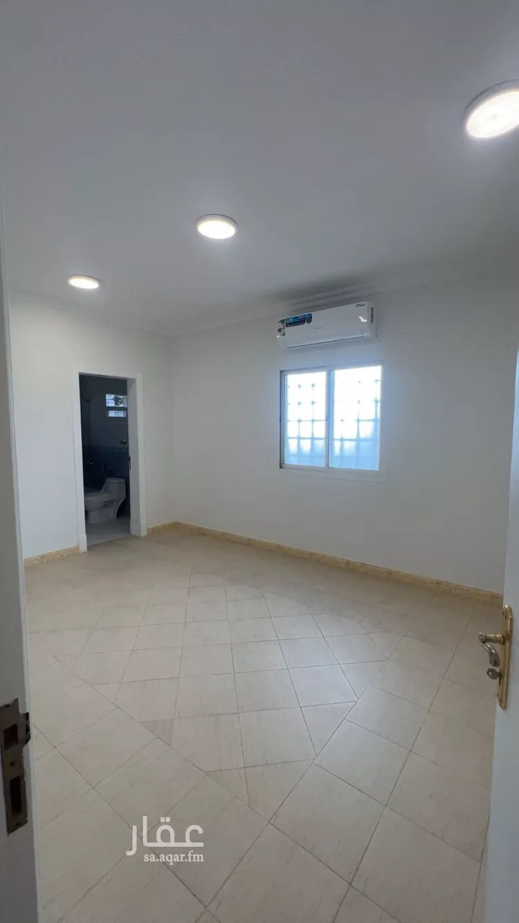 فيلا للإيجار في شارع قناة السويس, حي العقيق, مدينة الرياض, منطقة الرياض 19