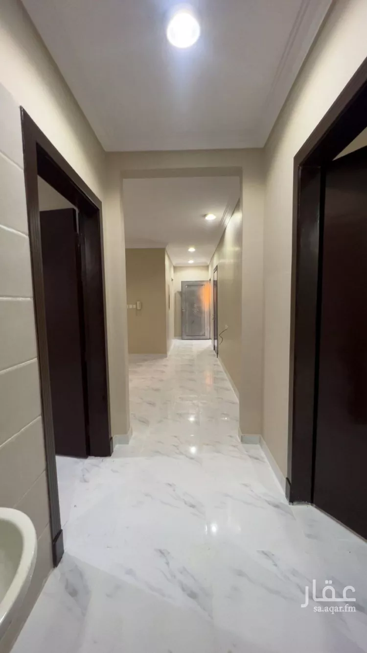شقة للإيجار في شارع محمد بن أبي طاهر, حي المعيزيلة, مدينة الرياض, منطقة الرياض صورة 4