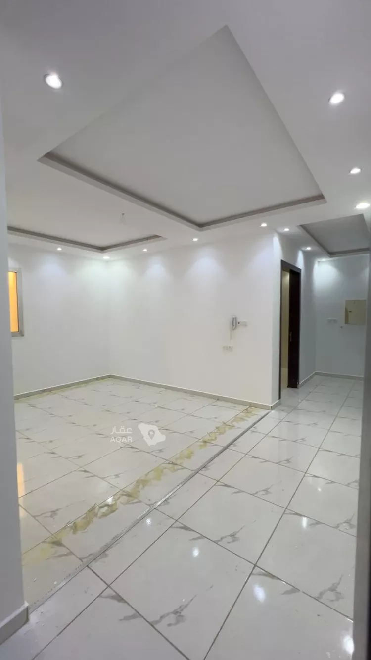 شقة للإيجار في شارع محمد بن أبي طاهر, حي المعيزيلة, مدينة الرياض, منطقة الرياض